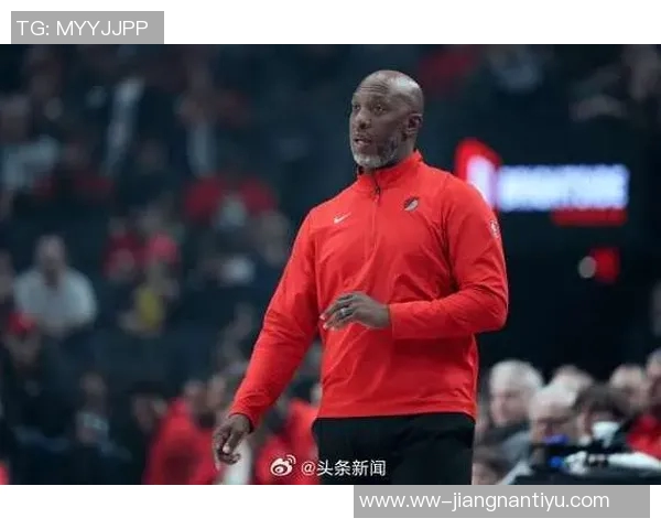 比卢普斯被捕引发关注本应进步的赛季却面临困境与挑战 比卢普斯被捕引发关注本应进步的赛季却面临困境与挑战