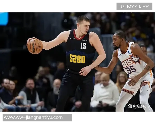 斯波称赞约基奇：他全方位掌控比赛赢得每一场较量的胜利