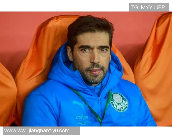 帕尔梅拉斯主帅泪洒赛场感慨逆转胜利带来的深刻解脱与感动